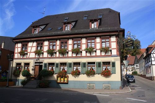 Königsbach-Stein Landhotel Krone מראה חיצוני תמונה