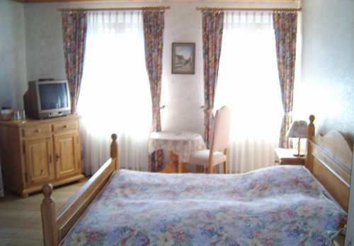 Königsbach-Stein Landhotel Krone מראה חיצוני תמונה